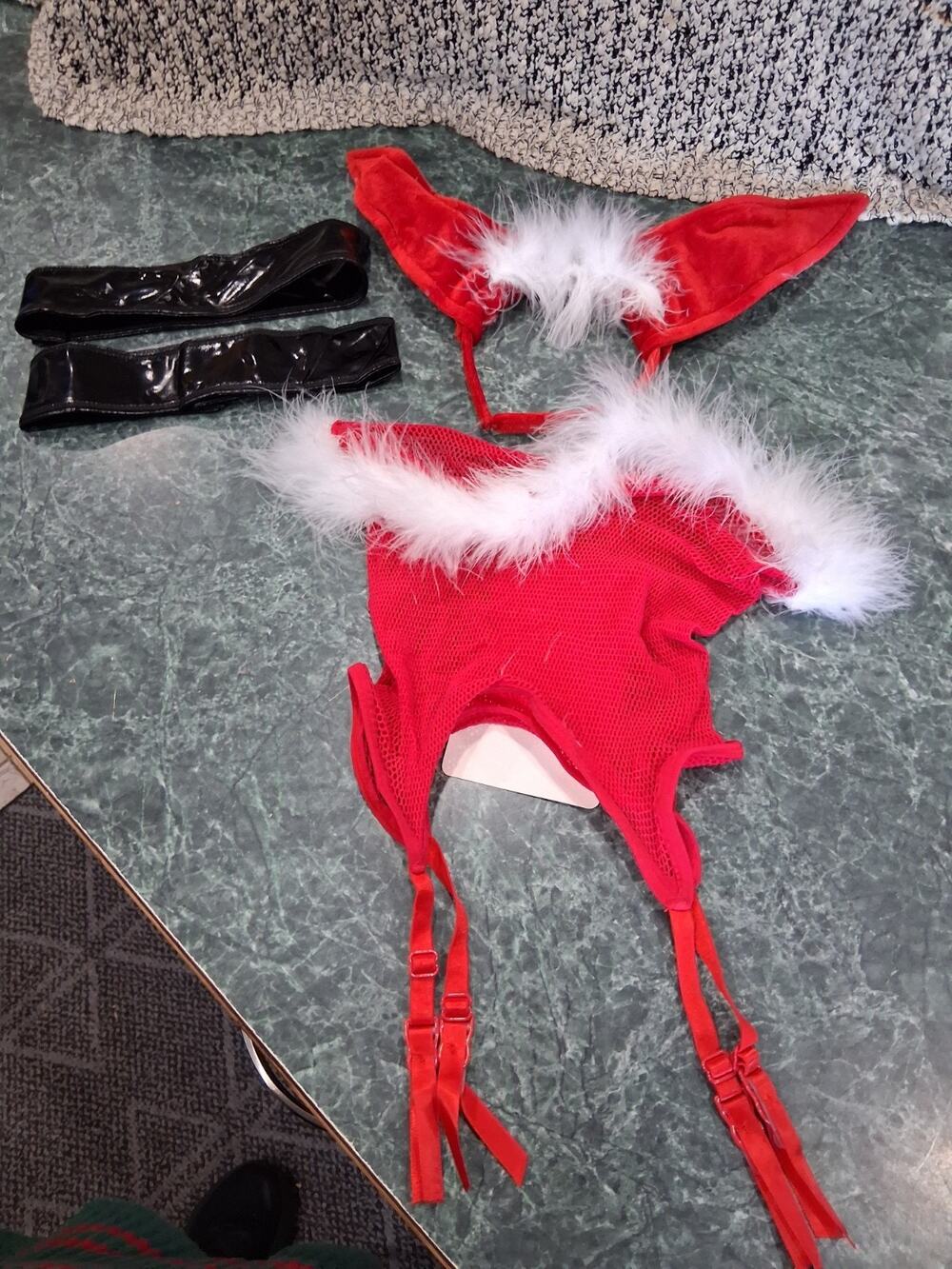 Dreamgirl Cat Costume Ears And Garter Set Red White Fuzzy Sz M/L New Cosplay